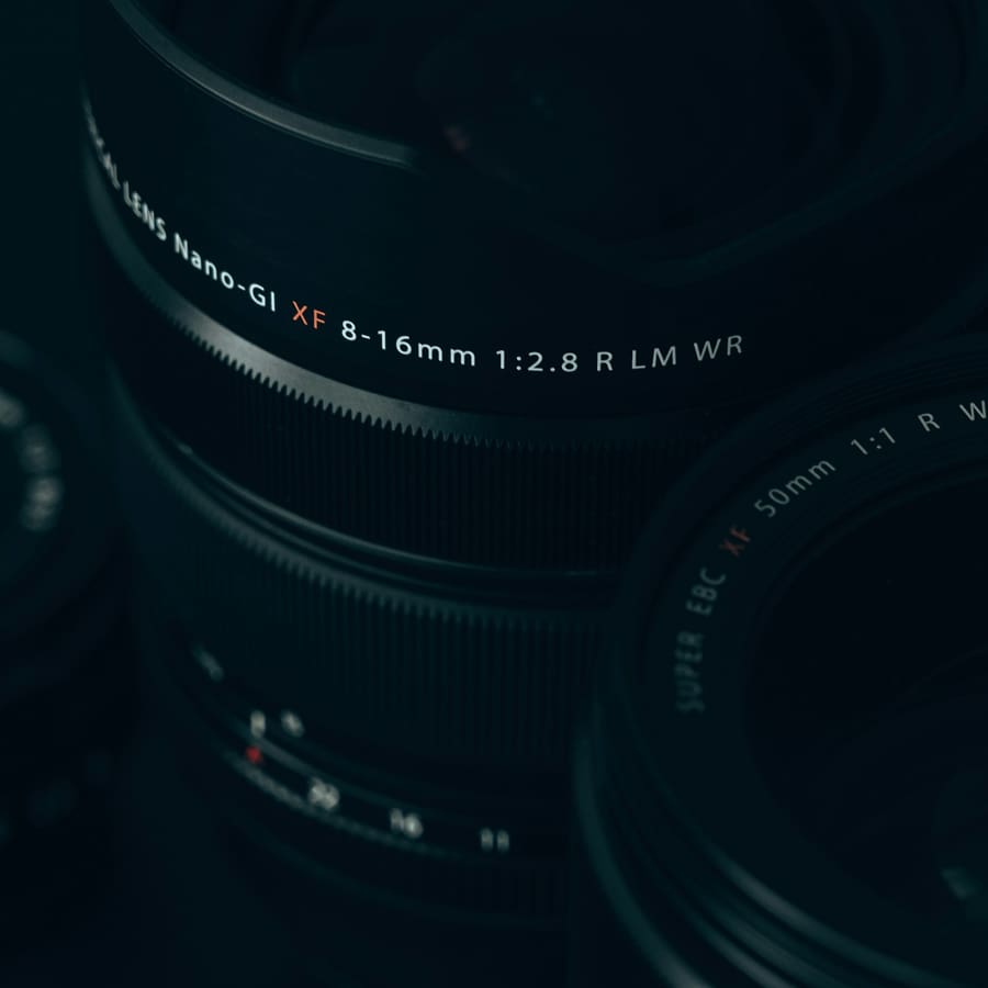 17-40mm F1.8 Contemporary Zoom